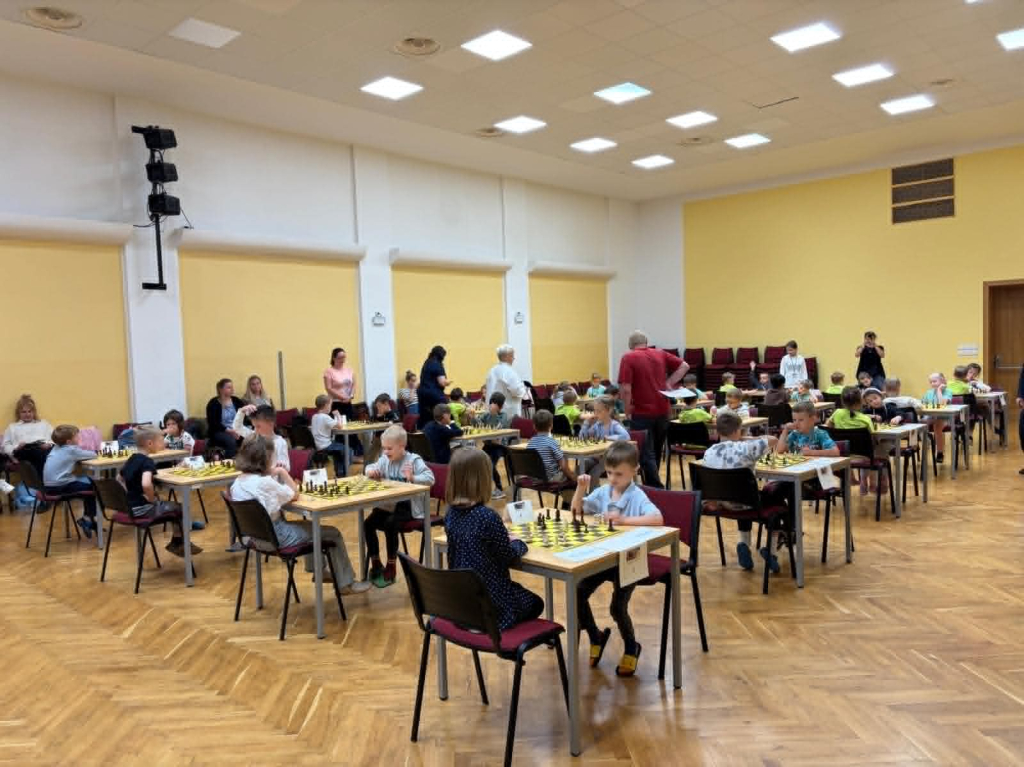 d7f11725-4ffc-4a1f-b4eb-d165c1bb5783.jpg